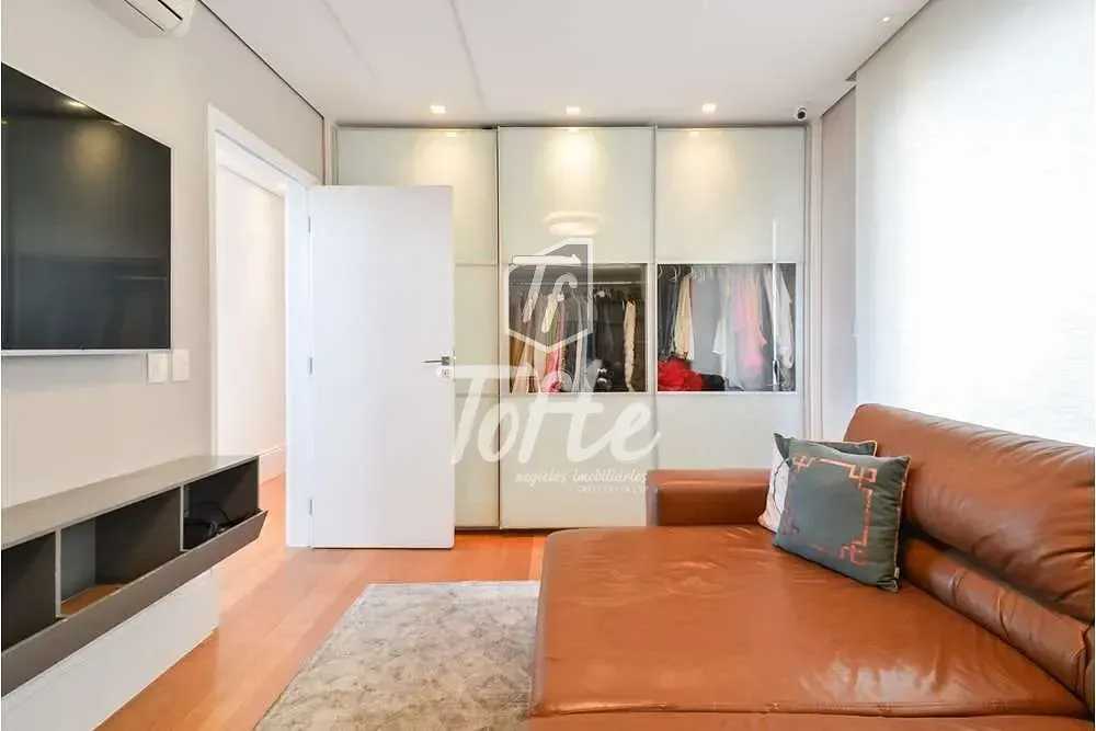 Apartamento, 3 quartos, 221 m² - Foto 3