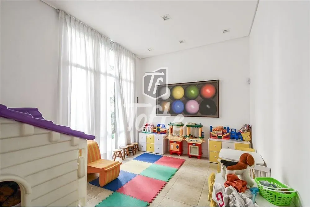 Apartamento, 3 quartos, 235 m² - Foto 2