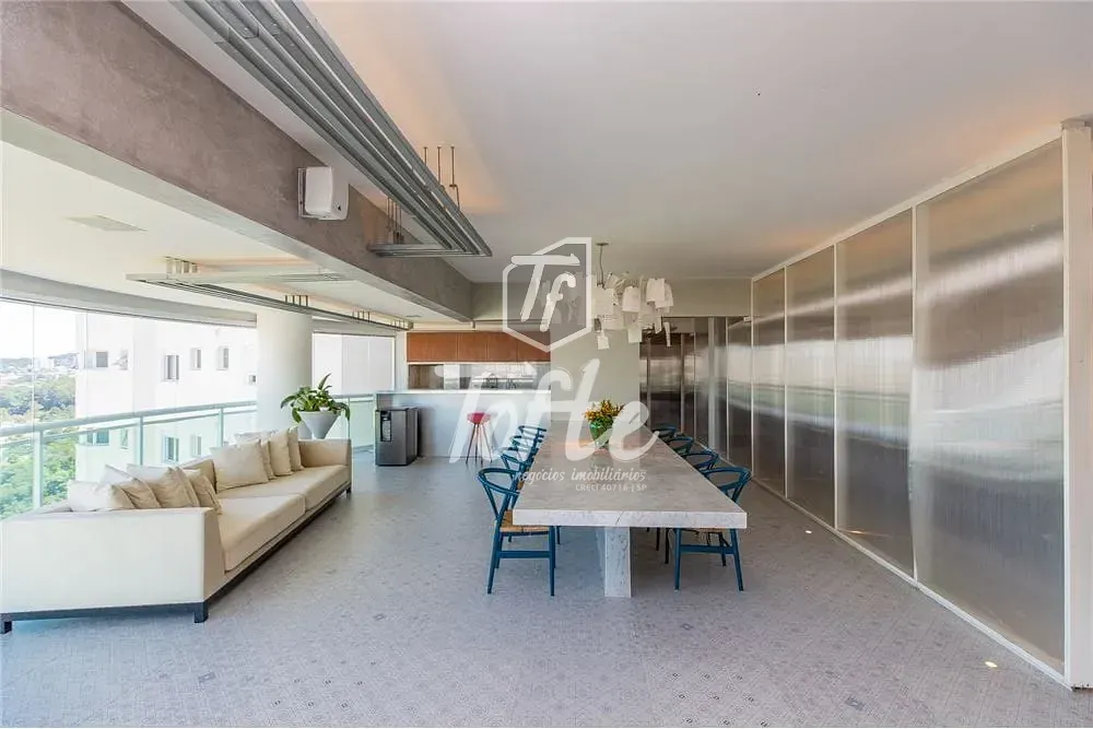 Apartamento, 3 quartos, 260 m² - Foto 1
