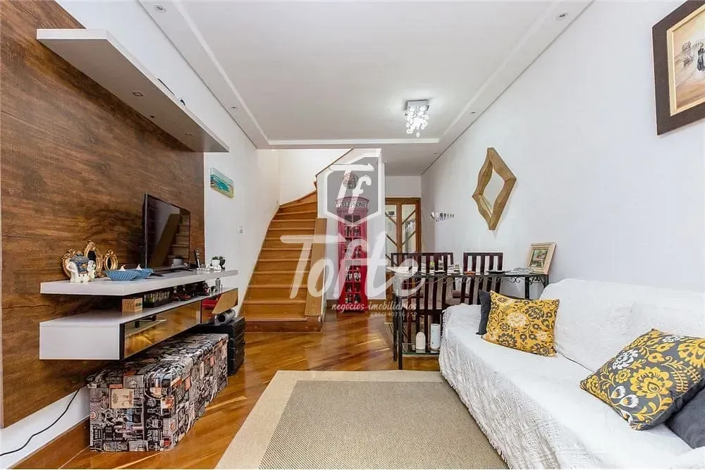 Casa, 4 quartos, 131 m² - Foto 1