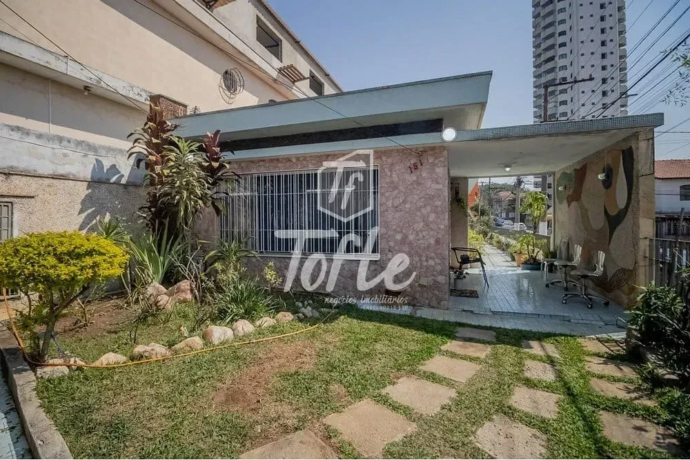 Casa, 3 quartos, 262 m² - Foto 1