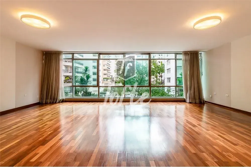 Apartamento, 3 quartos, 271 m² - Foto 1
