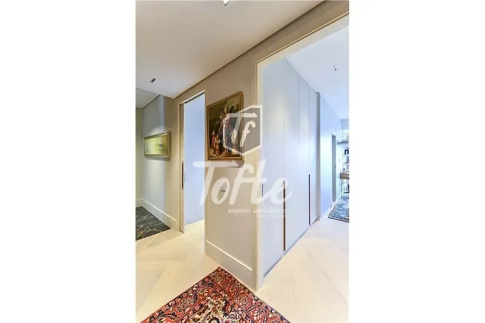 Apartamento, 3 quartos, 332 m² - Foto 2