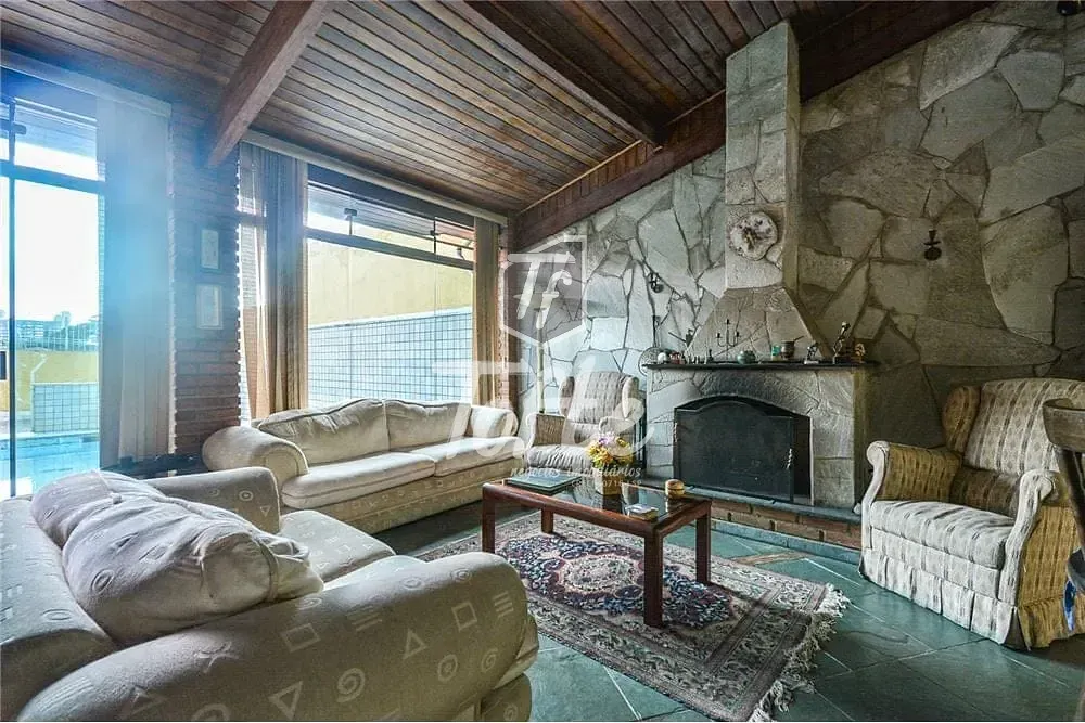 Casa, 4 quartos, 144 m² - Foto 1