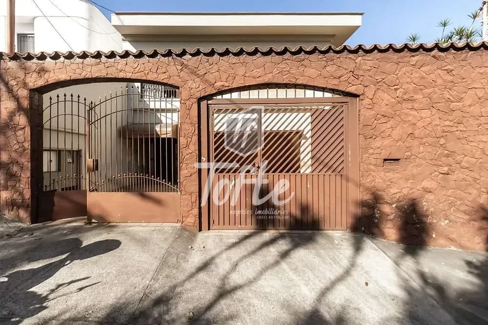 Casa, 3 quartos, 209 m² - Foto 1