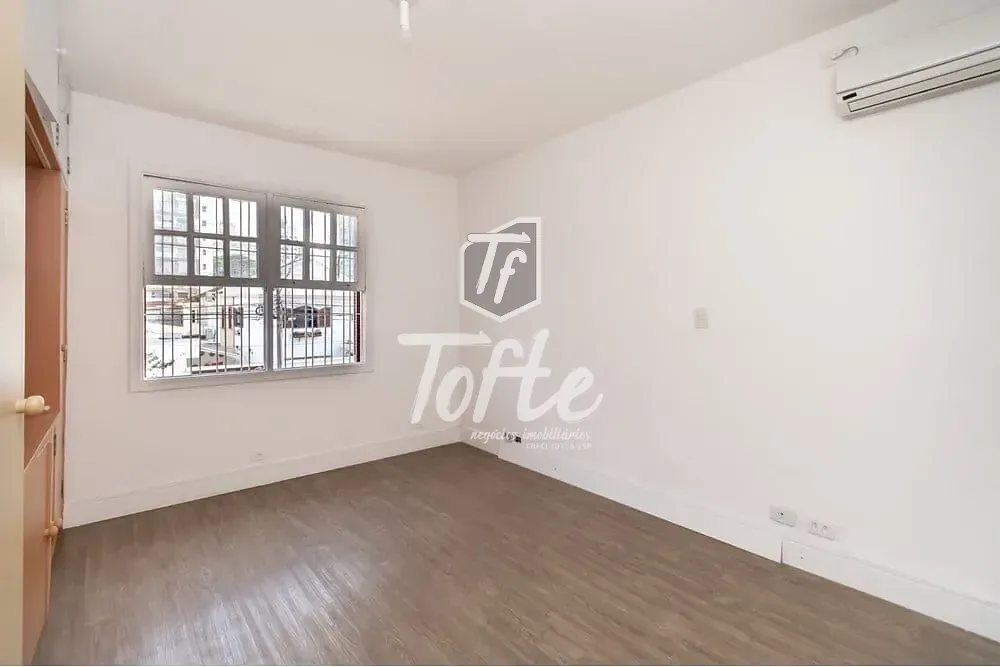 Casa, 1 quarto, 180 m² - Foto 2