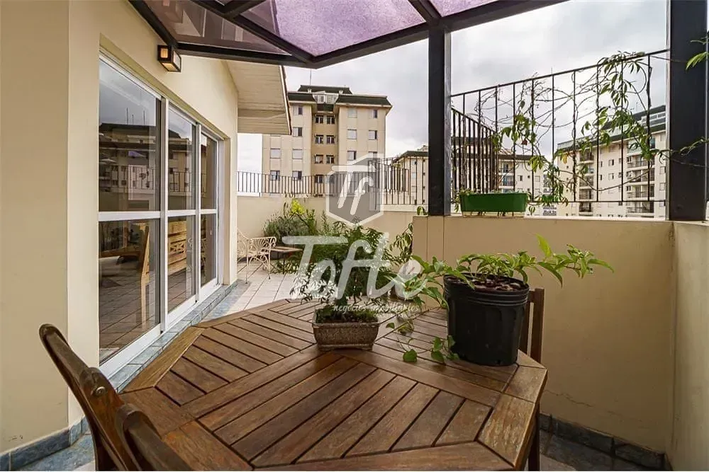 Cobertura, 3 quartos, 231 m² - Foto 3