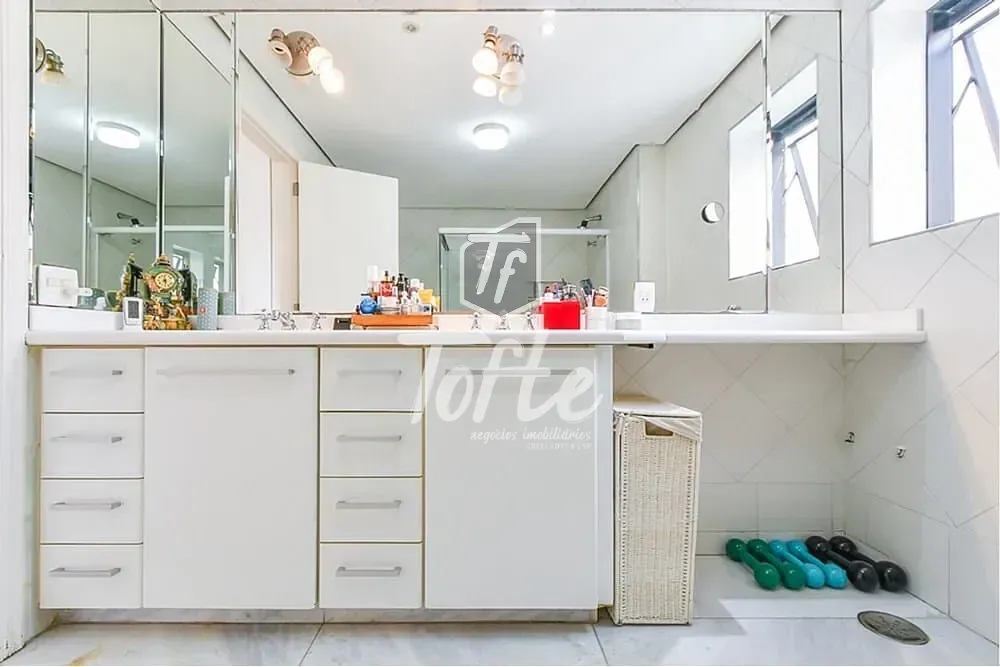 Apartamento, 3 quartos, 247 m² - Foto 3
