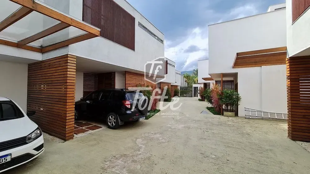 Casa, 3 quartos, 207 m² - Foto 2