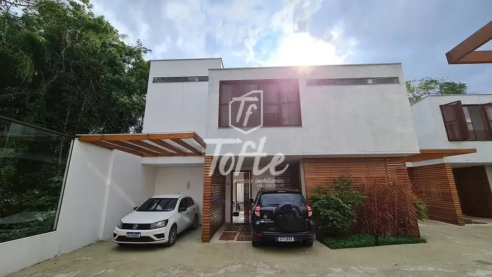 Casa, 3 quartos, 207 m² - Foto 1