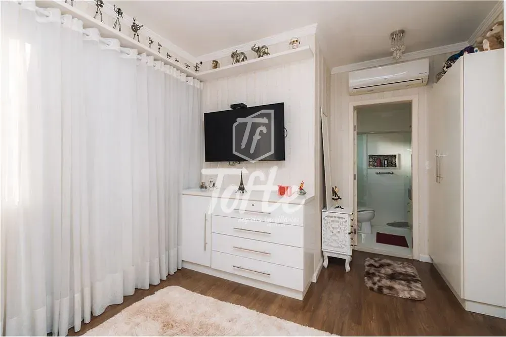 Casa, 3 quartos, 220 m² - Foto 3