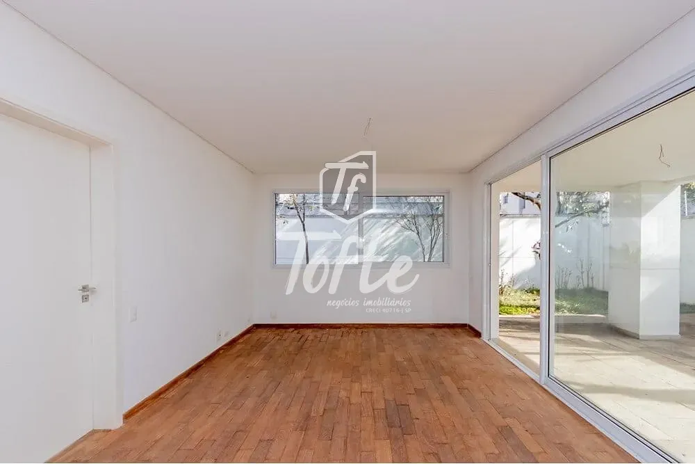 Casa, 4 quartos, 587 m² - Foto 1