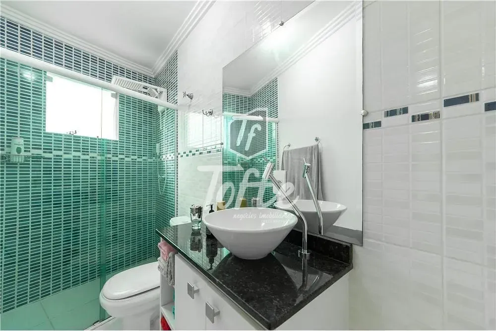 Casa, 4 quartos, 194 m² - Foto 2