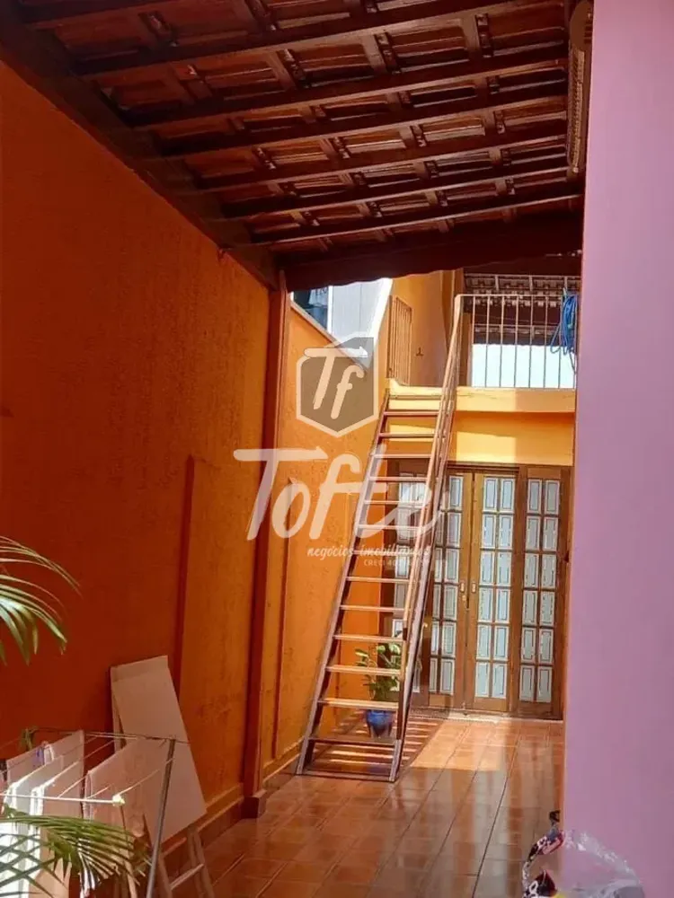 Casa, 4 quartos, 200 m² - Foto 4