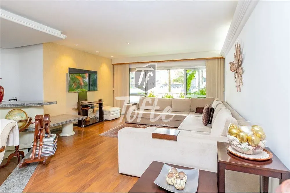 Apartamento, 3 quartos, 214 m² - Foto 2