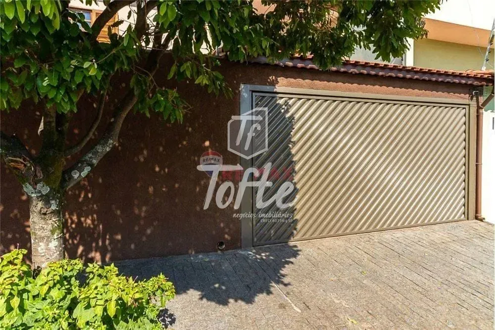 Casa, 3 quartos, 201 m² - Foto 2