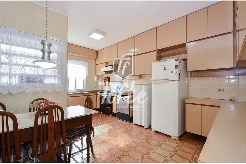 Apartamento, 3 quartos, 215 m² - Foto 2