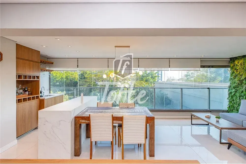 Apartamento, 3 quartos, 165 m² - Foto 1
