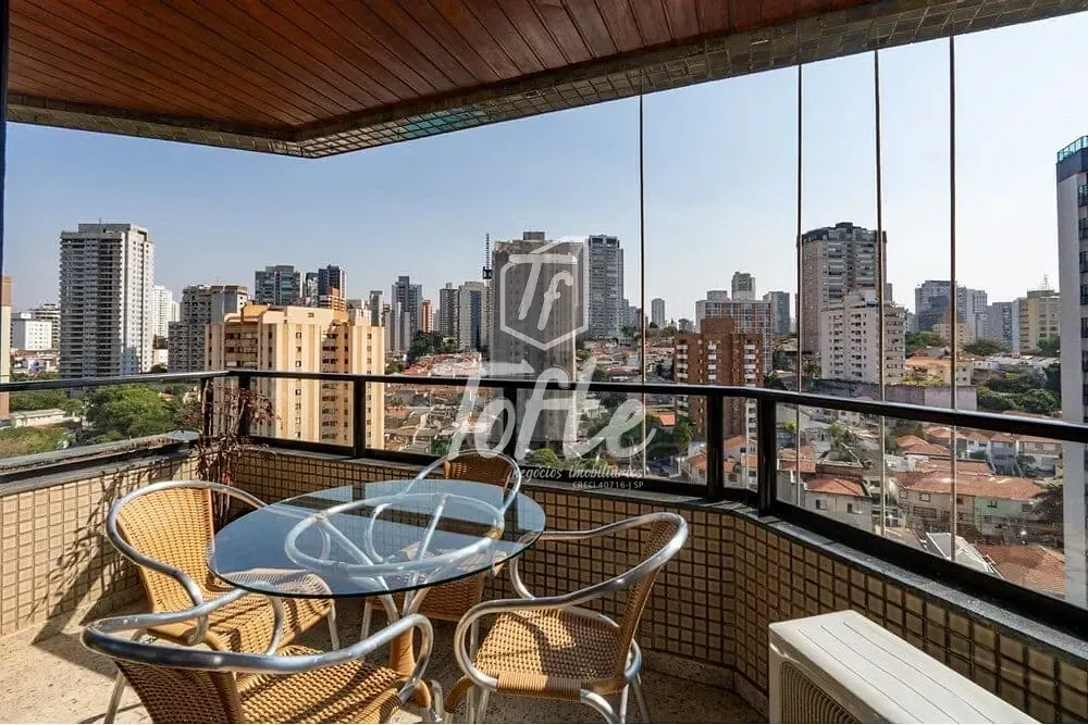 Apartamento, 4 quartos, 200 m² - Foto 1