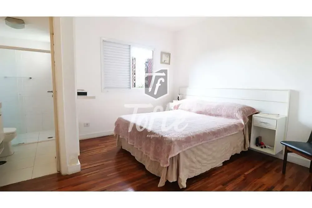 Apartamento, 3 quartos, 136 m² - Foto 2