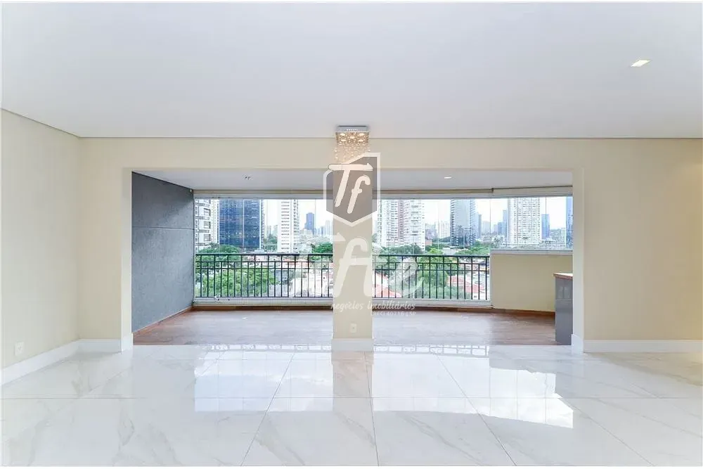 Apartamento, 3 quartos, 172 m² - Foto 1