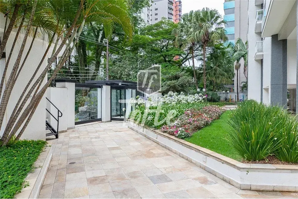 Apartamento, 3 quartos, 210 m² - Foto 2