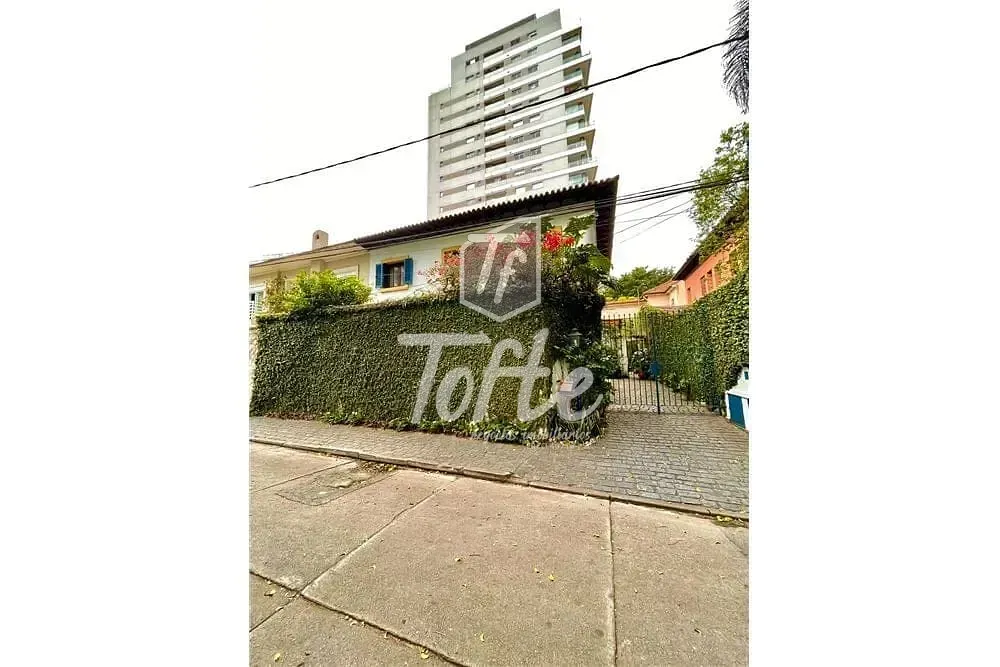 Casa, 4 quartos, 220 m² - Foto 1