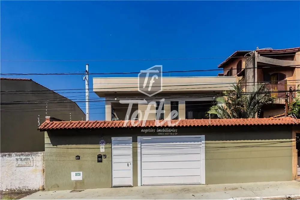 Casa, 3 quartos, 302 m² - Foto 1