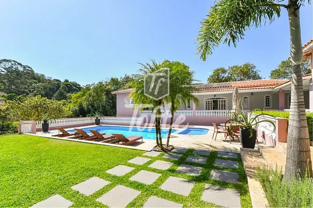 Casa, 6 quartos, 621 m² - Foto 1