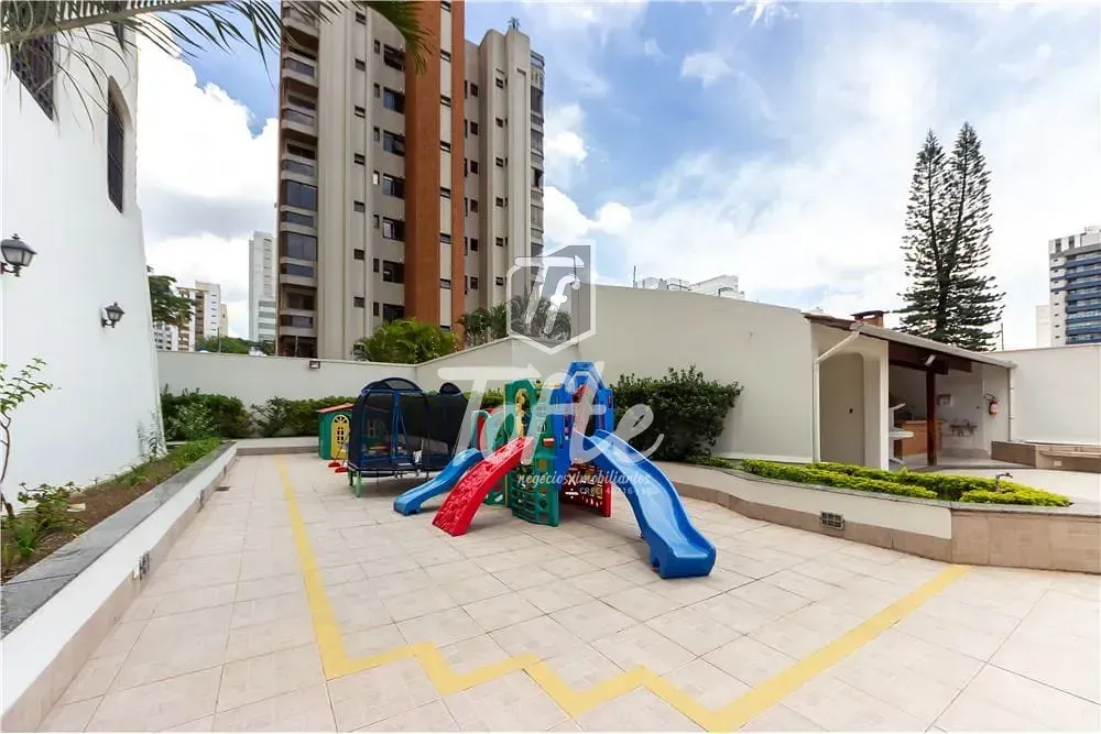 Apartamento, 4 quartos, 225 m² - Foto 2