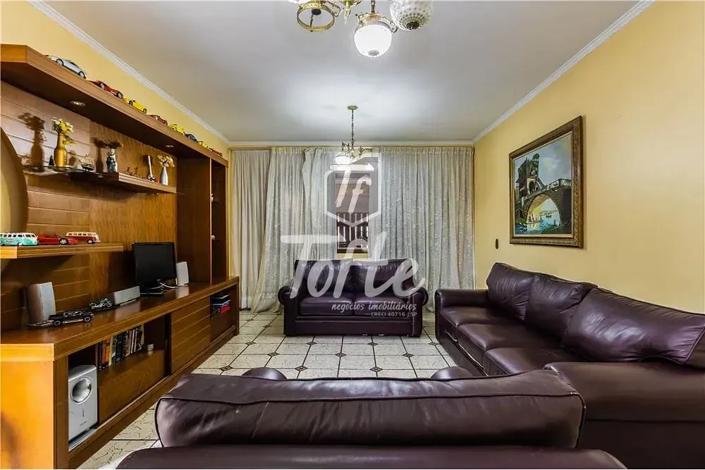 Casa, 3 quartos, 250 m² - Foto 1