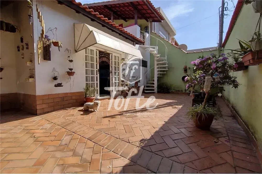 Casa, 2 quartos, 141 m² - Foto 1