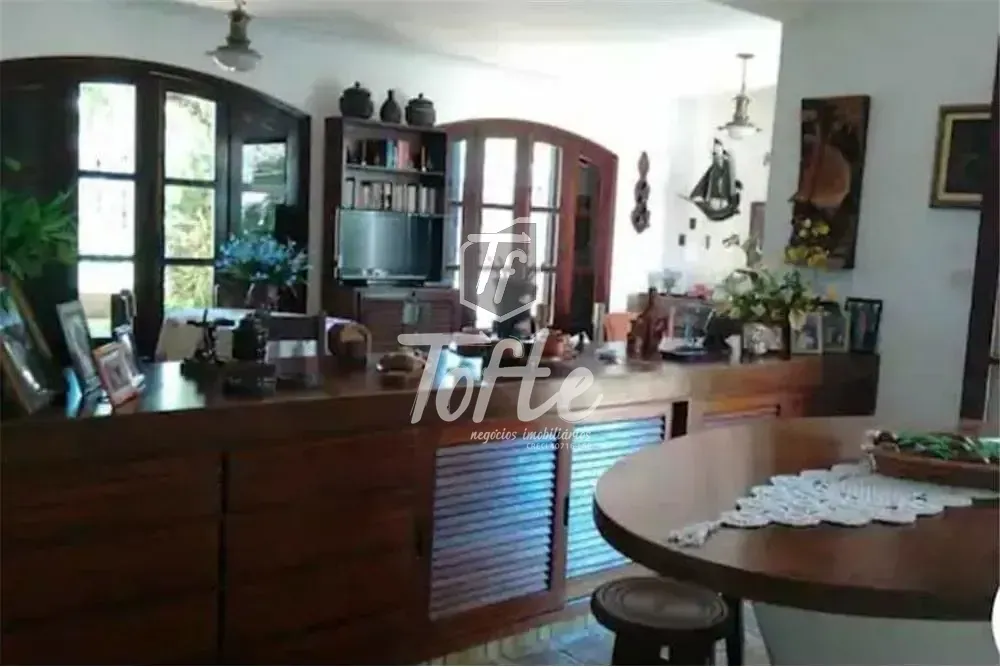 Casa, 4 quartos, 237 m² - Foto 3