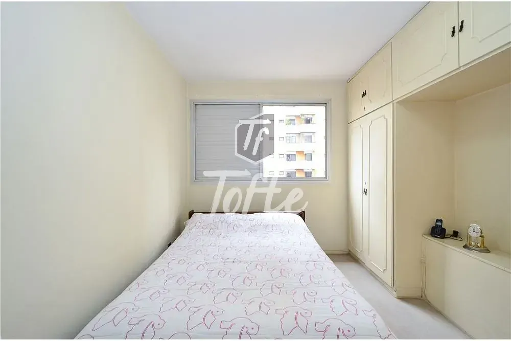 Apartamento, 3 quartos, 72 m² - Foto 1