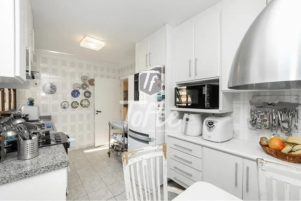Apartamento, 3 quartos, 130 m² - Foto 2
