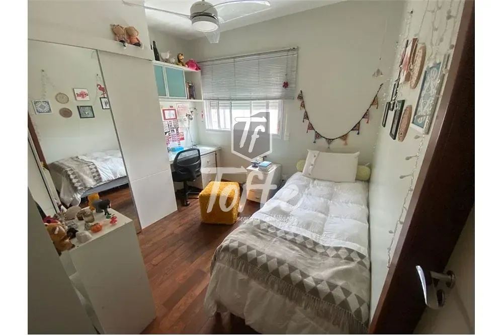 Apartamento, 3 quartos, 200 m² - Foto 2