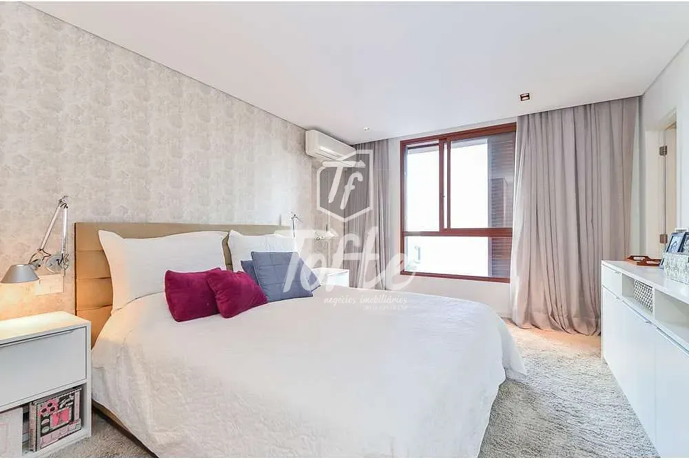 Apartamento, 3 quartos, 170 m² - Foto 4