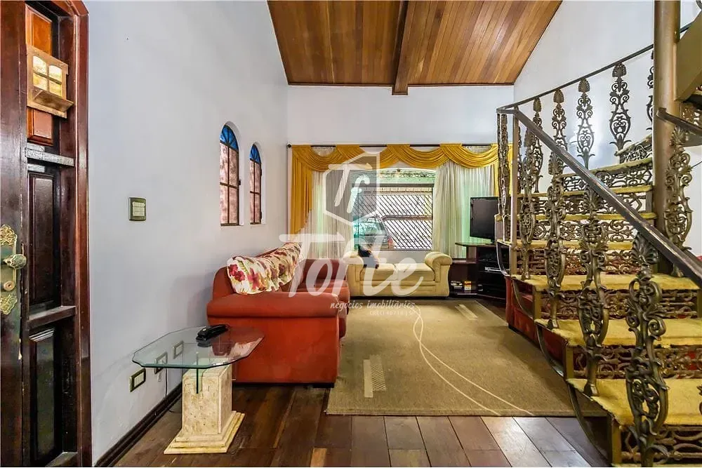 Casa, 3 quartos, 180 m² - Foto 1