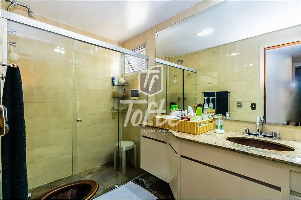 Apartamento, 3 quartos, 158 m² - Foto 1