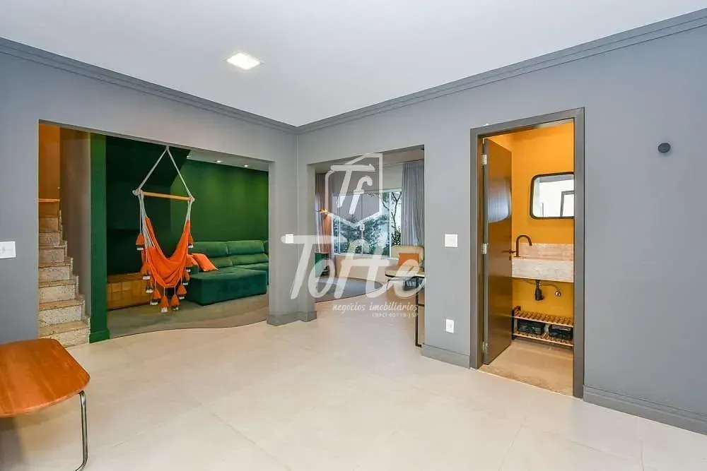 Casa, 3 quartos, 240 m² - Foto 1