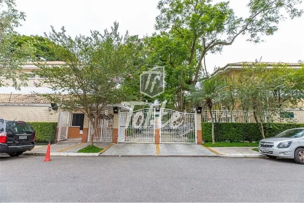 Casa, 5 quartos, 224 m² - Foto 1