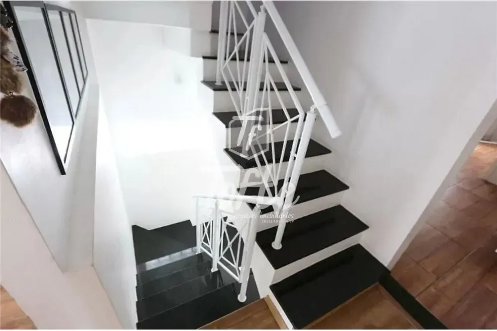 Casa, 3 quartos, 181 m² - Foto 2
