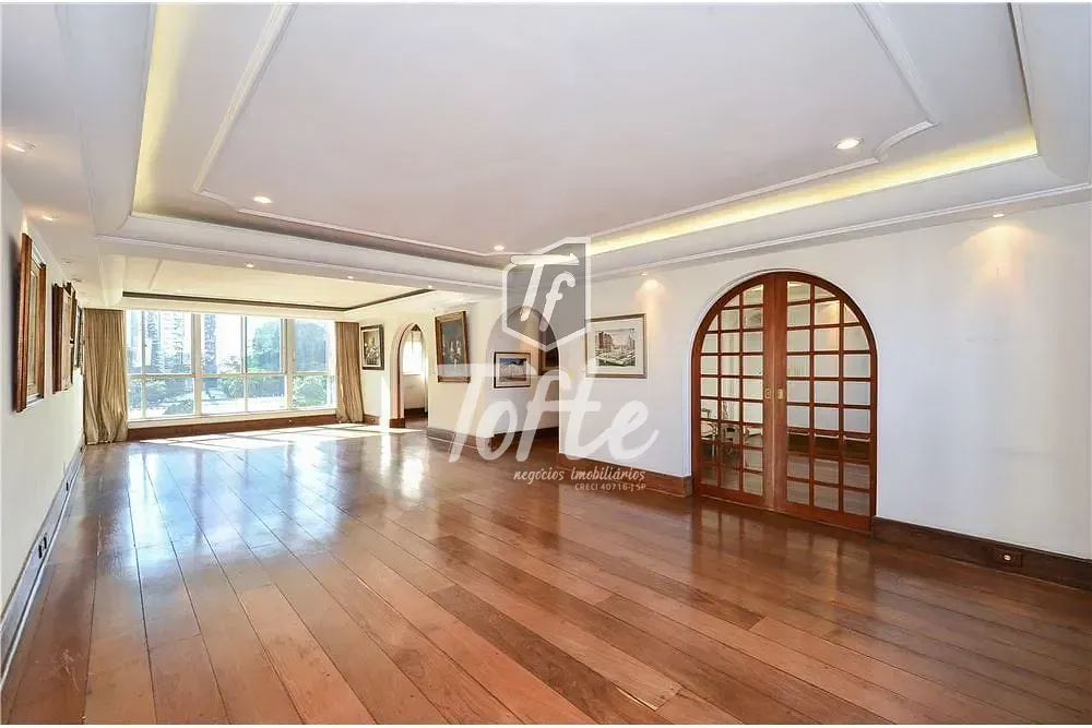 Apartamento, 3 quartos, 256 m² - Foto 1