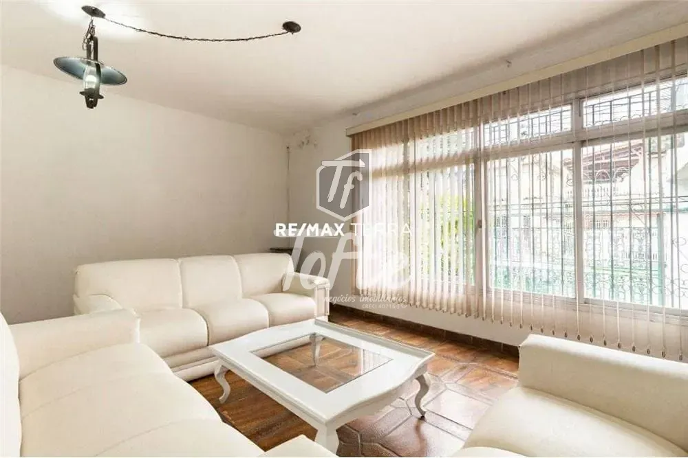 Casa, 3 quartos, 258 m² - Foto 1
