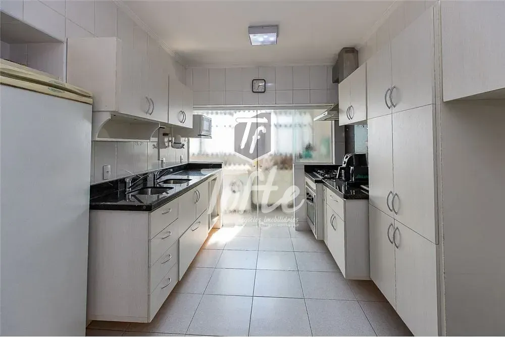 Apartamento, 3 quartos, 138 m² - Foto 2