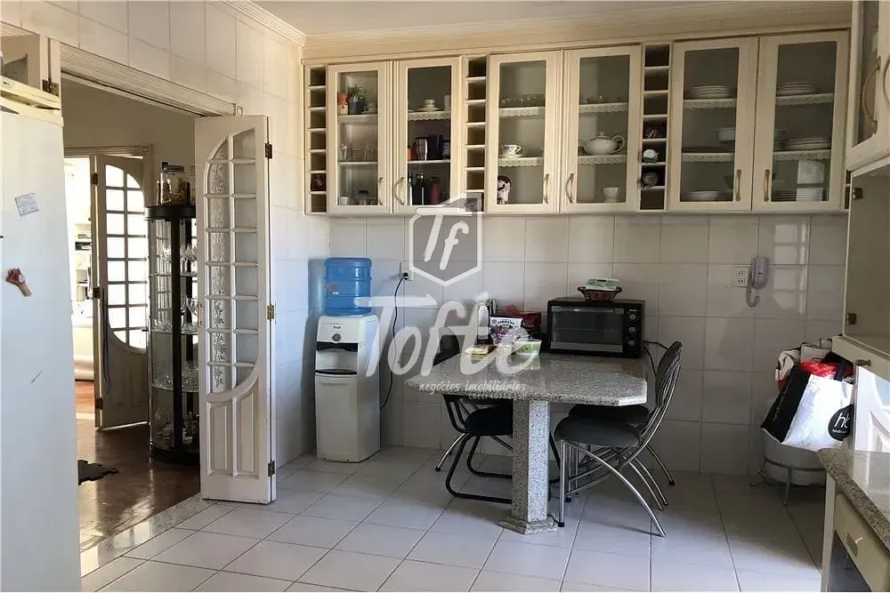 Cobertura, 3 quartos, 270 m² - Foto 2