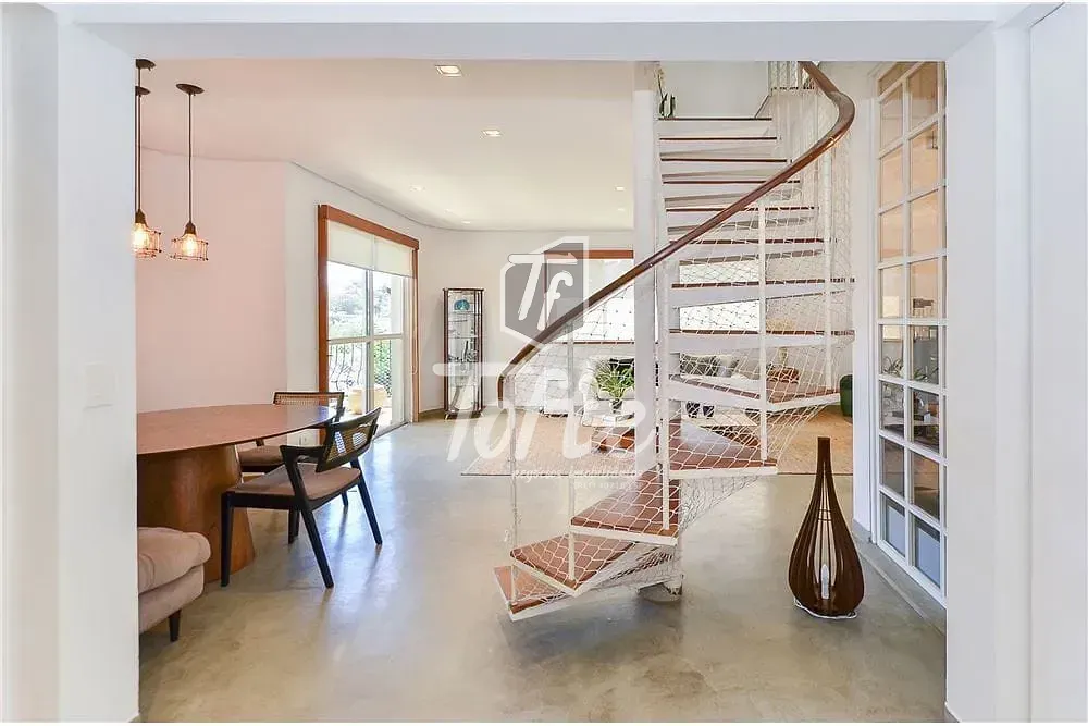 Apartamento, 3 quartos, 226 m² - Foto 1