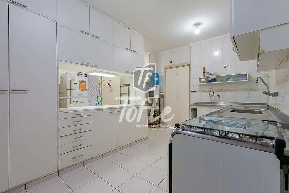 Apartamento, 3 quartos, 196 m² - Foto 2