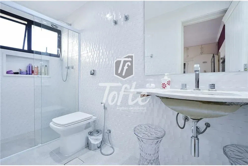 Apartamento, 3 quartos, 370 m² - Foto 2