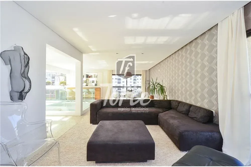 Apartamento, 3 quartos, 370 m² - Foto 1